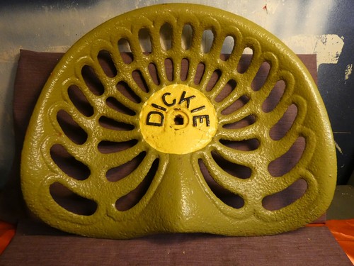 Tractor implement seat - ,